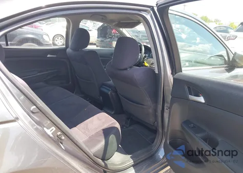 2011 Honda Accord Lx z USA, uszkodzony, nr VIN 1HGCP2F35BA147855